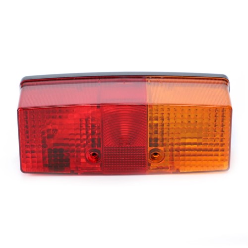 X830180046000 Lampa tylna zespolona prawa