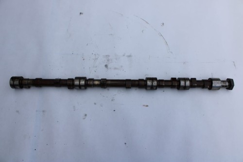 V837069101U Wałek rozrządu