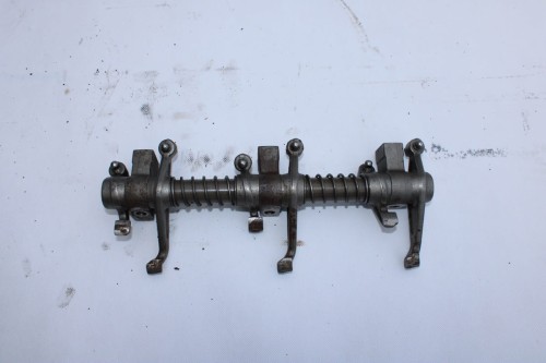 V837069016U Dźwigieni zaworowe, klawiatura