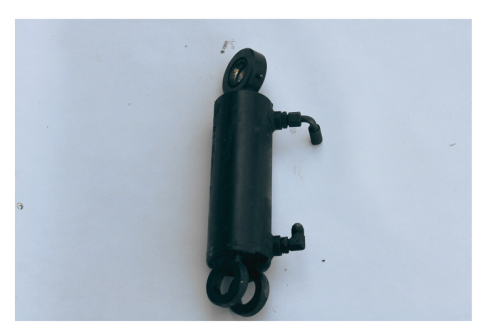 V34157400U Siłownik prawy część używana