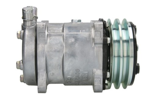 Kompresor sprężarka klimatyzacji  MASSEY FERGUSON 24 29 31 32 34 36 38 7250 7252 7254 New Holland TR87 TR88 TR97 TR98 TR99 D45080062 86508521 07400EC