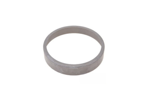 Tuleja łożyska zwolnicy tylnej do Massey Ferguson 6235 6245 6255 6260 6265 6270 6280 6290 6445 6455 6460 6465 6470 6475 6480 5460 5470 3382212M2 6005019050