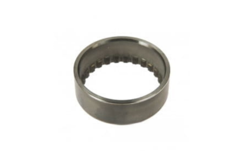 Tuleja z frezem wałka sprzęgła do Massey Ferguson 3120 3635 3645 3655 3690 6170 6180 8110 8120 8130 8140 5425 5435 5445 5455 5460 6235 6245 6255 6260 3712720M1 3712720M2
