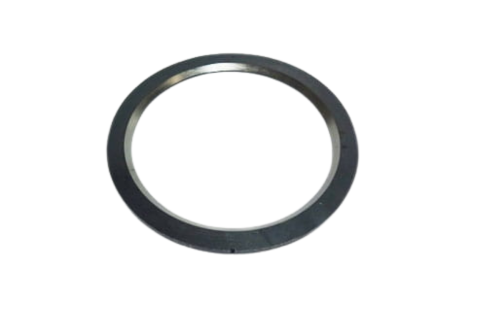 Podkładka podpory przedniego mostu do Massey Ferguson 334 340 342 353 354 355 363 364 365 373 374 375 377 3531264M1