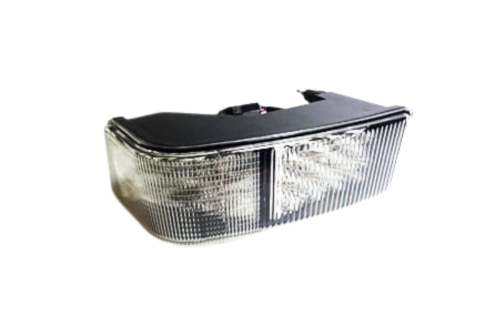 Reflektor przedni prawy do Case CVX120 CVX150 CVX170 CX70 CX90 JX100U JX1070C JX1080U JX1090U JX80U MX100C MX180 MX220 MX255 MXM130 232448A1 232448A2