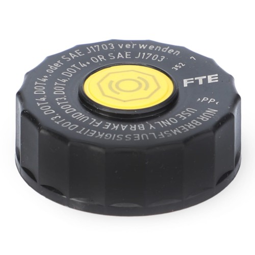 V830370 Korek zbiorniczka płynu hamulcowego